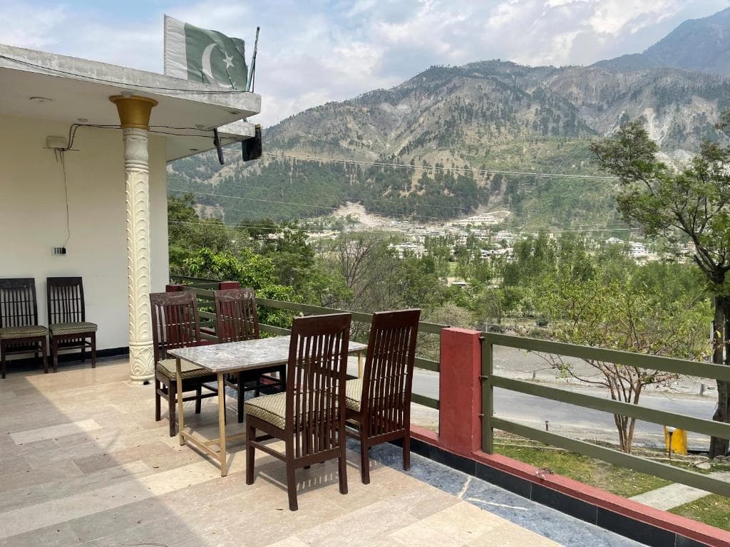 Hotel Galiyat Inn and Restaurant logo